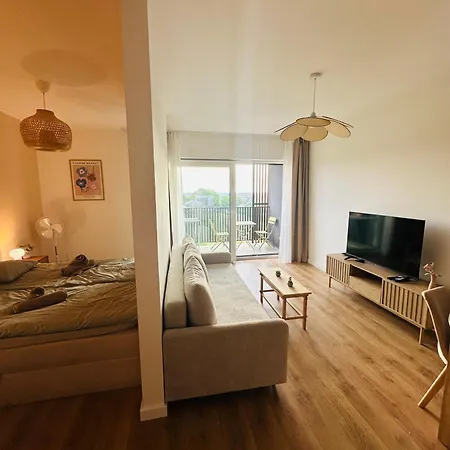 アパート Flat タルノフスキェ・グルィ